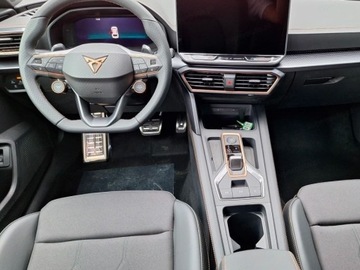 Cupra Leon II 2025 CUPRA Leon 1.5 eTSI mHEV DSG Combi 150KM 2025, zdjęcie 9