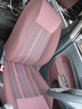 FOTEL LEWY KIEROWCY FIESTA MK7 10R 5D