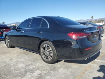 Mercedes Klasa E W213 2022 Mercedes-Benz Klasa E 350 2022 350 2.0 Benzyna 255KM, zdjęcie 1