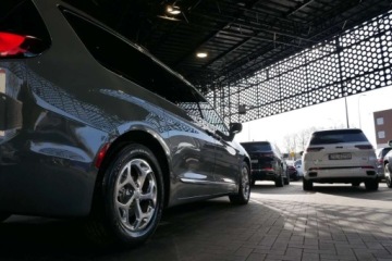 Chrysler Pacifica II 3.6 V6 291KM 2022 Chrysler Pacifica Limited 3.6L V6 291KM Panorama Radar Odkurzacz Cam360 Ma, zdjęcie 33