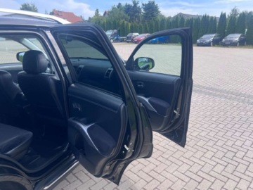 Mitsubishi Outlander II 2.0 MIVEC 147KM 2010 Mitsubishi Outlander MITSUBISHI OUTLANDER 2.0 Benzyna 147KM, zdjęcie 21
