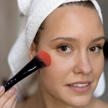 Syntetyczny Pędzelek do nakładania Różu BRONZERA makijażu makeup NR 9 SAY