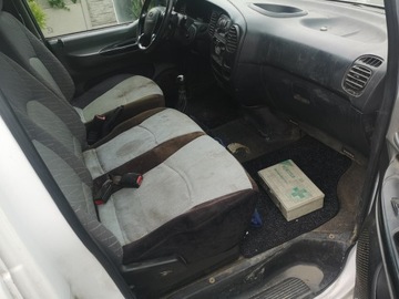 SEDADLA POHOVKA HYUNDAI H1 H200 GOTEL ŘIDIČE