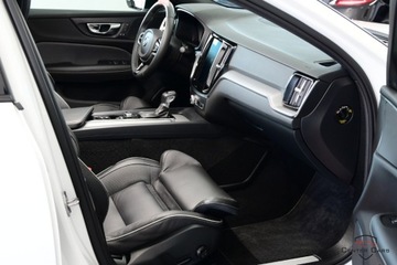 Volvo 2019 Volvo S60 2.0T4 R-Design FullLED El.Fot.Skora KeyLess Navi Virtual Kamera, zdjęcie 8