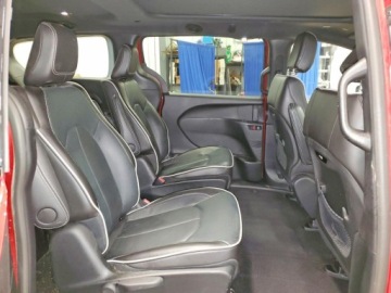 Chrysler Pacifica II 2024 Chrysler Pacifica 2024 CHRYSLER PACIFICA HYBRID SELECT 3.6 Hybryda 260KM, zdjęcie 9
