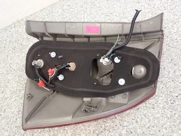 HONDA FR-V FRV SVĚTLO ZADNÍ PRAVÁ TÓNOVANÁ