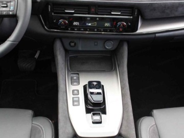 Nissan Qashqai III e-Power Facelifting 1.5 V-CT 190KM 2025 Od ręki - N-Design 2WD 1.5 e-POWER 190KM / Pakiet Komfort, Bose, zdjęcie 7