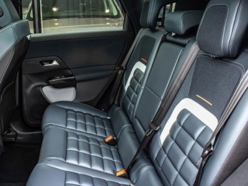 Citroen C5 Aircross 2025 Plus 1.2 mHEV 145KM / Pakiet Techno + Pakiet Zimowy, zdjęcie 8