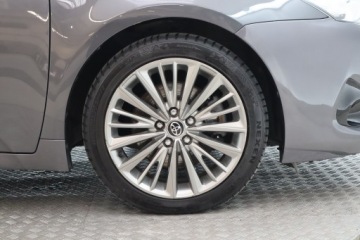 Toyota Avensis III Wagon Facelifting 2015 2.0 D-4D 143KM 2015 Toyota Avensis 2.0 D-4D, Skóra, Navi, Xenon, zdjęcie 14