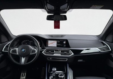 BMW X5 G05 M SUV 4.4 M50i 530KM 2022 BMW X5 I wlasciciel V8 Hak PL Gwarancja Bezwypadkowy FVAT23, zdjęcie 16