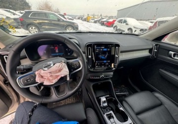 Volvo XC40 2024 Volvo XC 40 2024 Volvo XC40 B5 4x4 - w Polsce po oplatach i akcyzie 2.0, zdjęcie 7