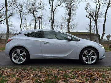 Opel Astra J Hatchback 5d 2.0 CDTI ECOTEC 165KM 2012 Opel Astra GTC 2.0 CDTI 165 km Navi BiXenon Led, zdjęcie 10