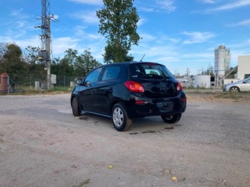 Mercedes Klasa E W213 2018 Mitsubishi Space Star 1.0 benzyna 71KM 2018r, zdjęcie 3