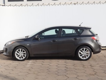 Mazda 3 II Hatchback Facelifting 1.6 MZ-CD 115KM 2011 Mazda 3 1.6 DI Turbo, VAT 23%, Klima, Klimatronic, zdjęcie 2