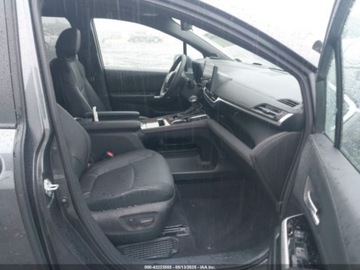 Toyota Sienna III 2025 Toyota Sienna Platinum, 2025r., 4x4, 2.5L 2.5 Benzyna 245KM, zdjęcie 8