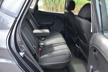 Kia Venga Mikrovan 1.4 DOHC CVVT 90KM 2014 Kia Venga 1.4i 90KM 2014r. Climatronic TEMPOMAT, zdjęcie 10