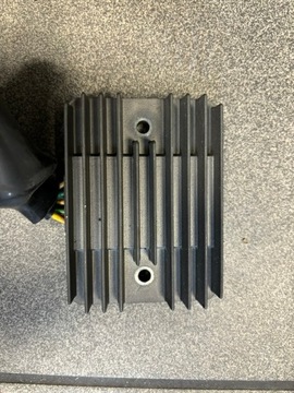 Регулятор напряжения Honda CBR 1100 XX Blackbird