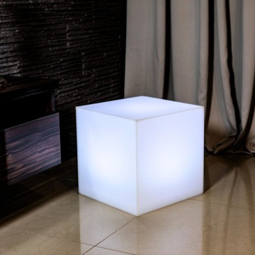 Светящийся светодиодный куб квадратная подставка Kubik 40х40 см RGB 16 цветов