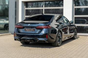 BMW Seria 5 G90-91 Touring 2.0 520d 197KM 2026 BMW 520 xDrive Limuzyna - Dostępny od ręki!, zdjęcie 9