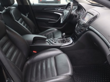 Opel Insignia I Hatchback Facelifting 2.0 CDTI Ecotec 170KM 2015 Opel Insignia 2.0 CDTI, 167 KM, Skóra, Navi, zdjęcie 8