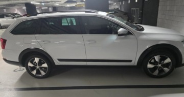Skoda Octavia III RS Kombi 2.0 TDI 184KM 2016 Skoda Octavia Scout 2.0 TDI 4x4 DSG, zdjęcie 5