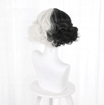 PERUKA WIG CRUELLA DE VIL CZARNA BIAŁA COSPLAY