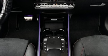 Mercedes GLB SUV 1.3 200 163KM 2022 Mercedes-Benz GLB od dealera Salon PL 7 Osob AMG Line Hak Panorama 1.3, zdjęcie 17