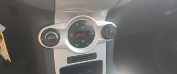 Ford Fiesta VII Hatchback 5d 1.4 Duratec 96KM 2010 Ford Fiesta 1.4 benz,bezwypadek ,bogata wersja,klimatronik 1.4 Benzyna 96KM, zdjęcie 13