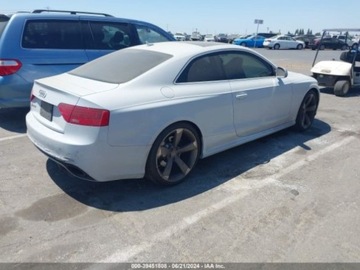 Audi A5 8T RS5 Cabriolet 4.2 FSI 450KM 2013 Audi RS5 Coupe 2013 Audi RS 5 2dr Cpe 4.2 Benzyna 450KM, zdjęcie 3