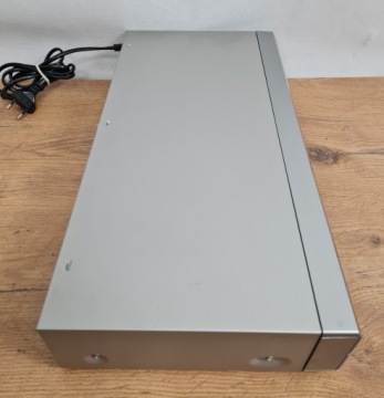 Denon DVD-1710 — DVD/SVCD/VCD/CD-плеер + пульт дистанционного управления