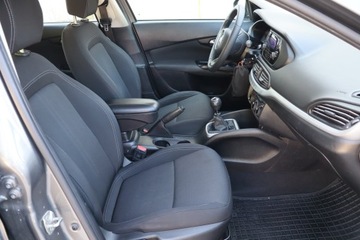 Fiat Tipo II Hatchback 1.4 T-Jet LPG 120KM 2017 Fiat Tipo 1.4 T-Jet, Salon Polska, Klima, zdjęcie 8
