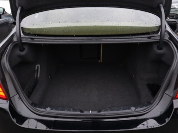 BMW Seria 5 F10-F11 Limuzyna 520d 184KM 2012 BMW 5 520d, 181 KM, Automat, Skóra, Navi, Xenon, zdjęcie 13