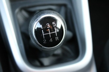 Suzuki Vitara III SUV 1.6 VVT 120KM 2018 Suzuki Vitara Grzane siedzenia, salon polska, kame, zdjęcie 24