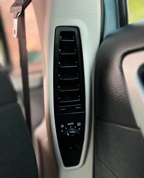 Citroen C4 Picasso I 1.6 THP 156KM 2011 Citroen C4 Picasso Automat LPG Navi Warszawa gwarancja w cenie VRWV 1.6, zdjęcie 32