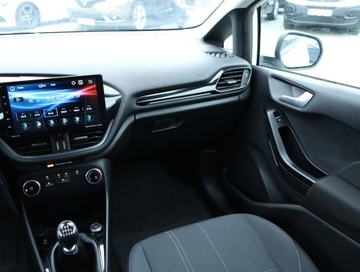 Ford Fiesta VIII Hatchback 3d 1.5 TDCi 85KM 2017 Ford Fiesta 1.5 TDCi, Tempomat, zdjęcie 7