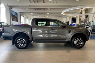 Ford Ranger VI Podwójna kabina 2.0 EcoBlue BI-TURBO 205KM 2025 FORD Ranger Limited 4x4 A10 2.0 205KM, zdjęcie 3