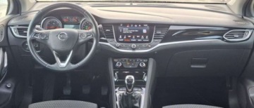 Opel Astra K Sports Tourer 1.4 Turbo 150KM 2018 Opel Astra Opel Astra 1.4 Turbo StartStop Dynamic 1.4 Benzyna 150KM, zdjęcie 12