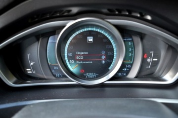 Volvo V40 II Hatchback 1.6 D2 115KM 2013 Volvo V40 Cross Country D2 Cross Country Radar Led, zdjęcie 21