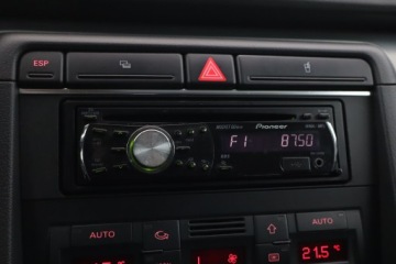 Audi A4 B7 Avant 1.6 i 102KM 2005 Audi A4 1.6, Klima, Klimatronic ,Bezkolizyjny, zdjęcie 12