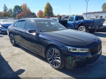 BMW Seria 7 G70 2022 BMW Seria 7 750i xDrive 2022 4.4l 4.4 Benzyna 523KM, zdjęcie 6