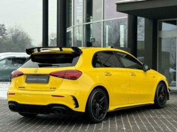 Mercedes Klasa A W177/V177 Hatchback AMG Facelifting 2.0 A35 306KM 2023 Mercedes-Benz Klasa A 35 AMG Night PakietPremium PlusPanoramaBurmester Sal, zdjęcie 6