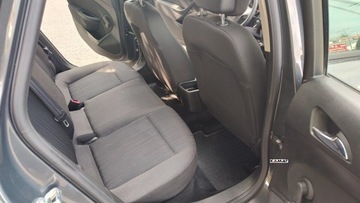 Opel Astra J GTC 1.6 CDTI Ecotec 110KM 2015 Opel Astra Opel Astra 2015 1,6 Cdti Salon Pl Zamiana 1.6 Diesel 110KM, zdjęcie 11