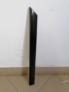 LISTWA TYLNA PRAWA COROLLA 1982 7565312180