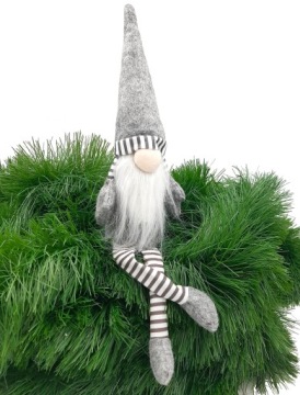 SKRZAT KRASNAL GNOM ŚWIĄTECZNY SIEDZĄCY Z BRODĄ