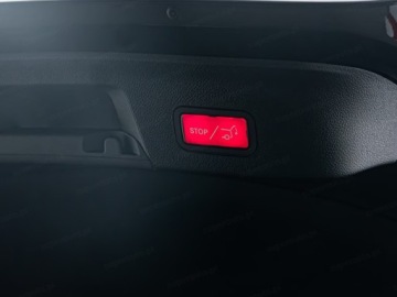 Mercedes GLE W166/C292 SUV 3.0 350d 258KM 2016 MERCEDES-BENZ GLE Coupe 350 d 4-Matic Suv 3.0 258KM 2016, zdjęcie 28