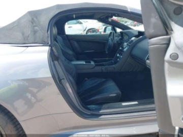 Aston Martin V8 Vantage III 2012 Aston Martin V8 Vantage S 2012 4.7l 4.7 Benzyna 430KM, zdjęcie 9