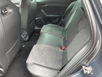 Cupra Formentor Crossover PHEV Facelifting 1.5 e-HYBRID 204KM 2025 Cupra Formentor 1.5 e-Hybrid 204 KM 6-biegowa auto, zdjęcie 11