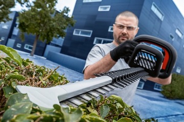 Аккумуляторный триммер для живой изгороди BOSCH GHE 18V-60 06008c9000 60см