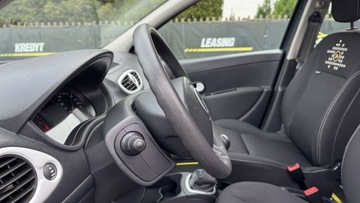 Renault Clio III Hatchback 3d Phase II 1.2 16v 75KM 2012 Renault Clio Yahoo 1.2 GWARANCJA 1.1 Benzyna 75KM, zdjęcie 36