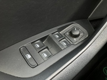 Skoda Kodiaq I SUV Facelifting 2.0 TDI SCR 150KM 2023 Skoda Kodiaq Ambition ! Kamera Cofania ! Tempomat, zdjęcie 24